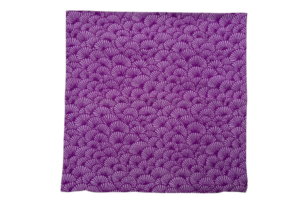 Kissenhülle in violet mit japanischen design, Gikoblätter. 40 x40 cm