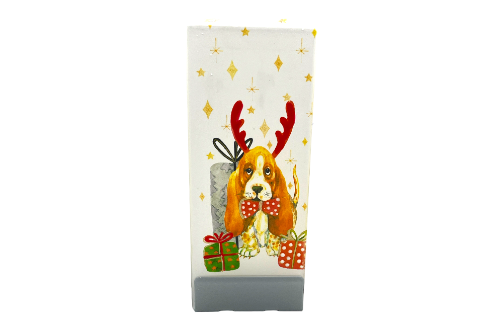 flachkerze mit zwei dochten  in weiss mit weihnachtshund