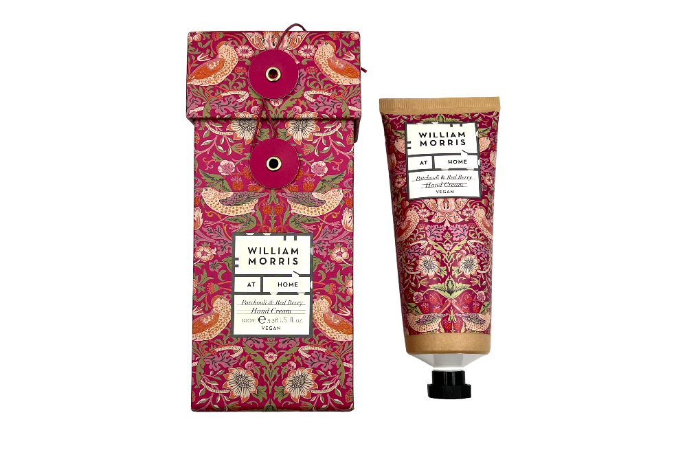 handcrem von william morris Patchouli and red berry, ansicht mit verpakcung