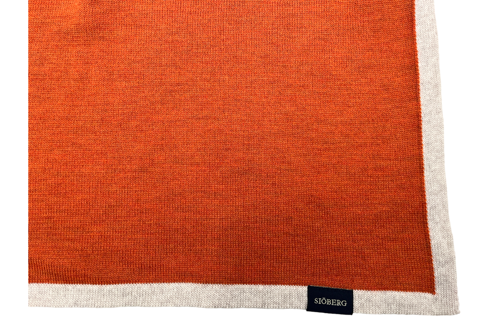 damenschal merino , goss orange , detailansicht