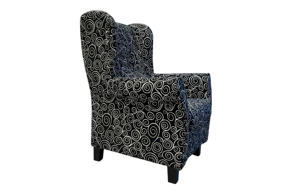 Eleganter Lounge Chair mit hoher Rückenlehne, dunkelbraunen Birkenfüßen und schwarzem Stoff mit weißen Arabesken. Inspiriert von Gustav Klimt.