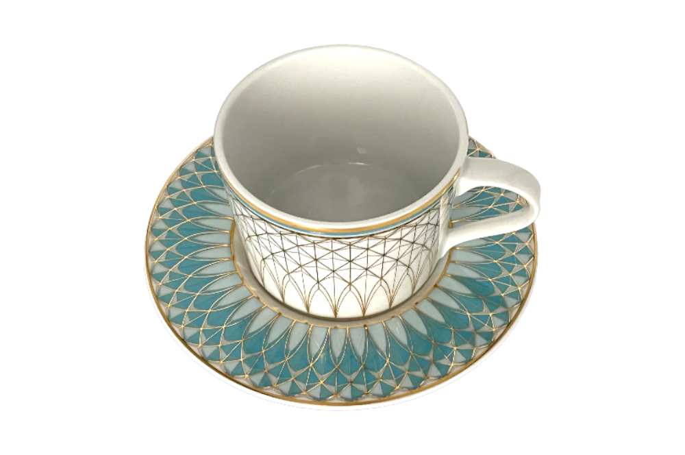 VERONA Kaffeetasse mit Unterteller mit goldenen und türkisen geometischen Design, Ansicht seitlich oben