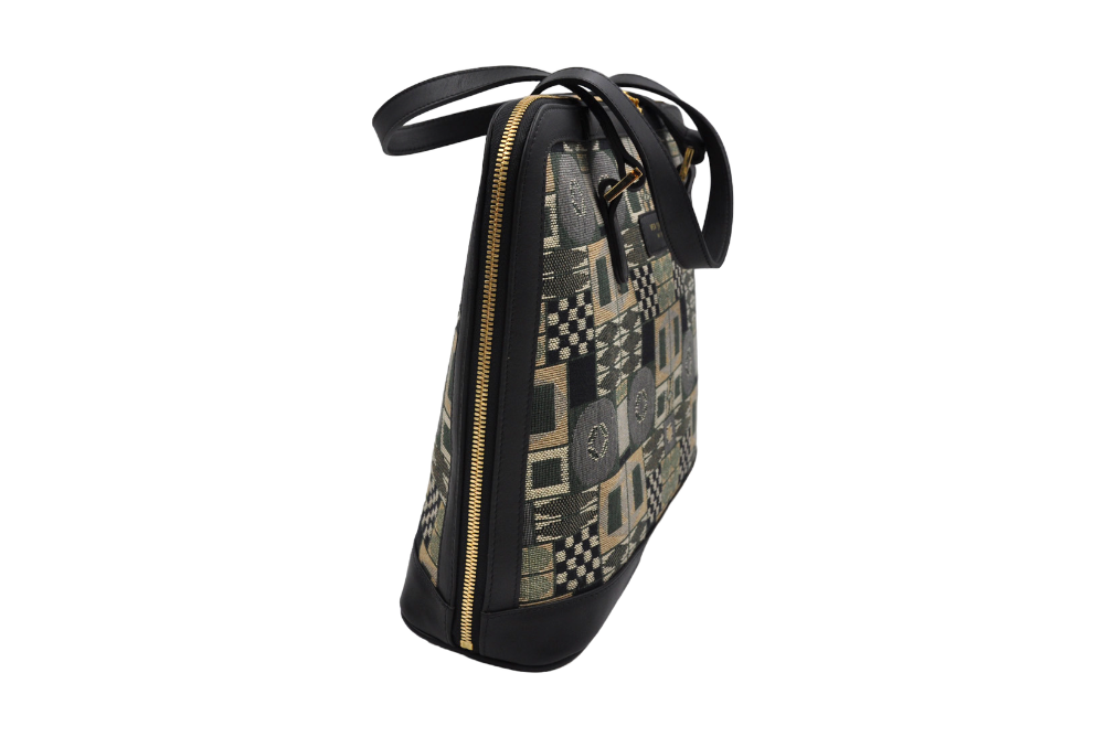 handtasche der produktline versacrum in grün seitenansicht