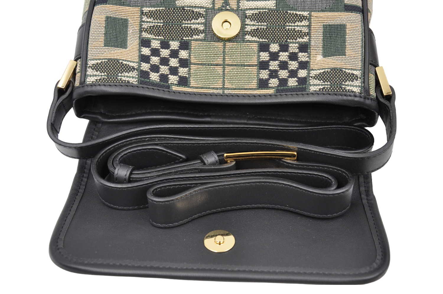 grüne oew versacrum tasche offen