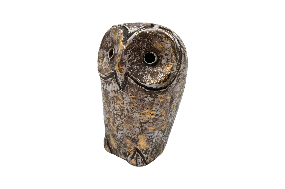 eule von hallstattkeramik seitlich