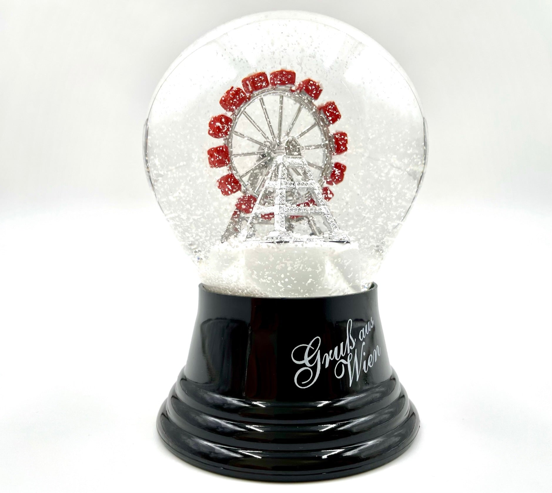 schneekugel mit silbernen Riesenrad