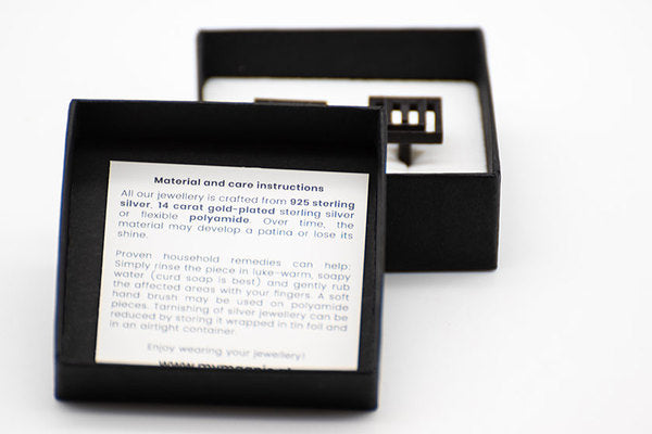 Manschettenknöpfe 3D in Schatulle mit Deckel © LIK Akademie